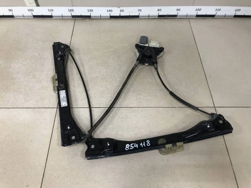 Стеклоподъемник электр. передний правый Skoda Rapid 2012-2020