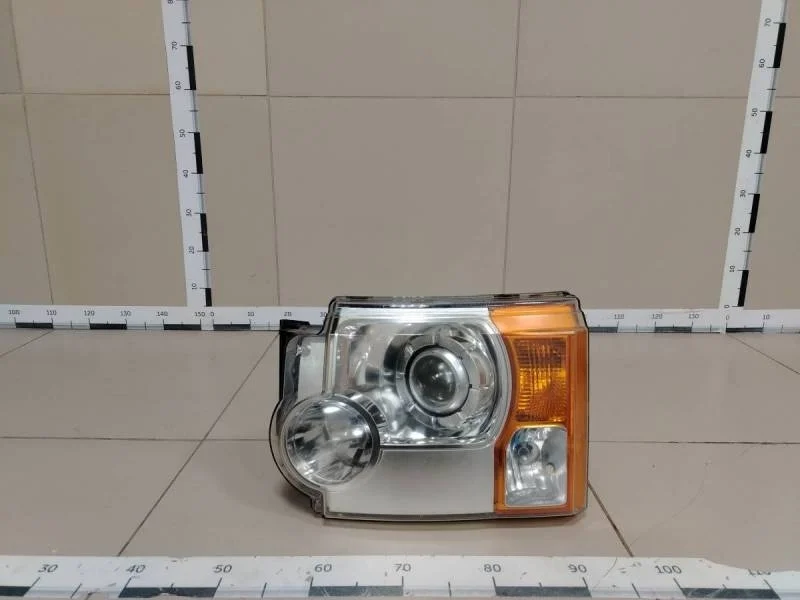 Фара левая Land Rover Discovery 3 2004-2009