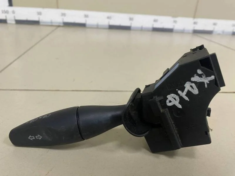 Переключатель поворотов подрулевой Ford Fusion (JU) 2002-2012