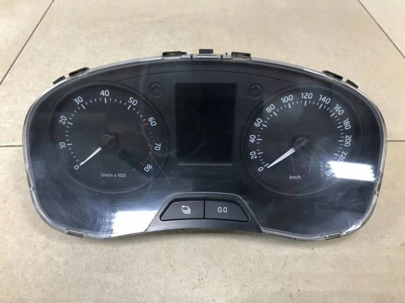 Панель приборов Skoda Rapid 2012-2020