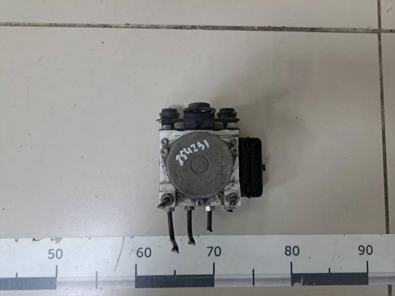 Блок ABS (насос) Skoda Rapid 2012-2020