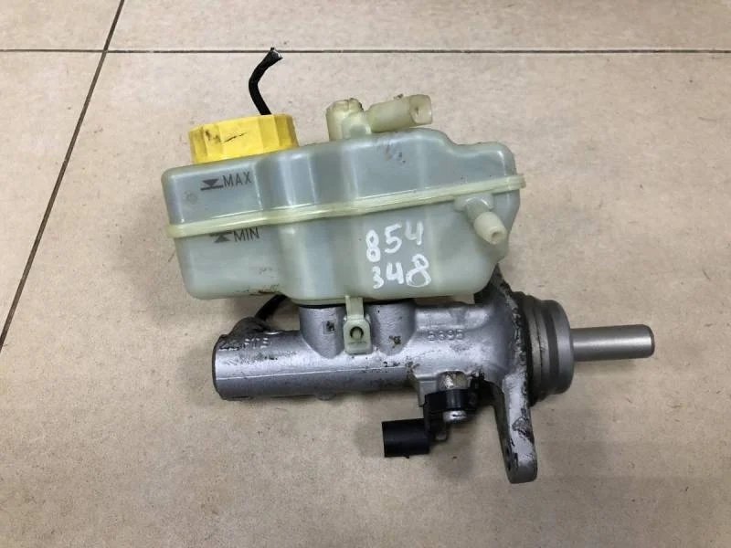 Цилиндр тормозной главный Skoda Rapid 2012-2020