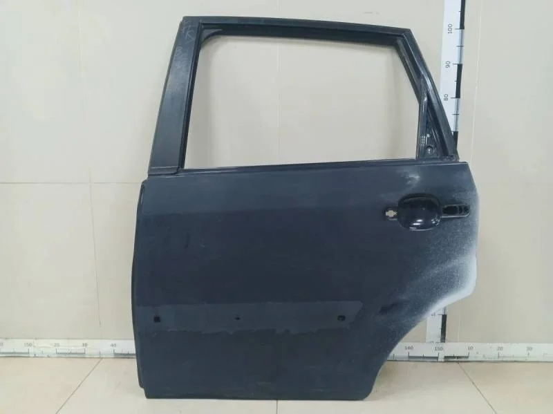 Дверь задняя левая Ford Fiesta (MK5) 2002-2008