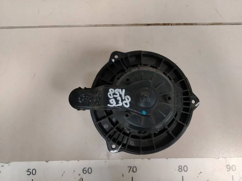 Моторчик отопителя Kia Ceed (JD) 2012-2018