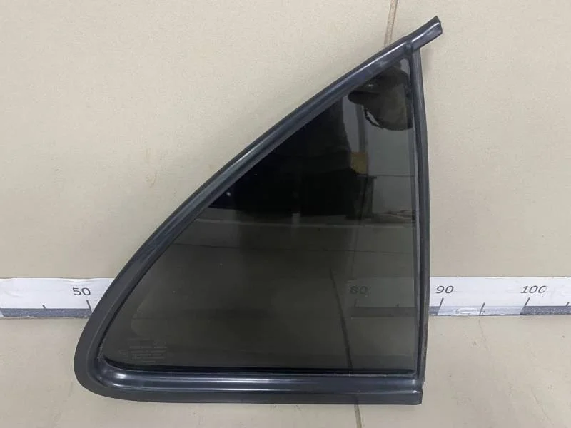Стекло двери задней правой (форточка) Nissan Almera Classic (B10) 2006-2013