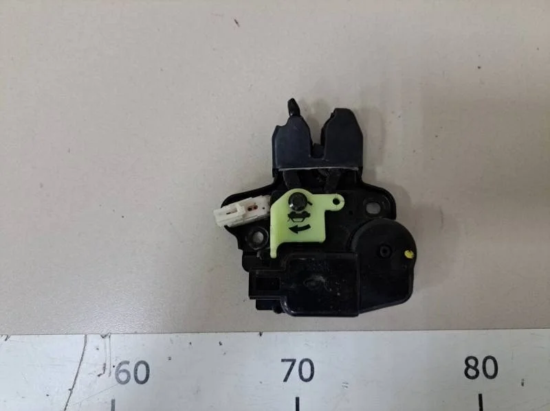 Замок багажника Nissan Almera Classic (B10) 2006-2013