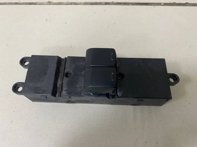 Блок управления стеклоподъемниками Nissan Almera Classic (B10) 2006-2013