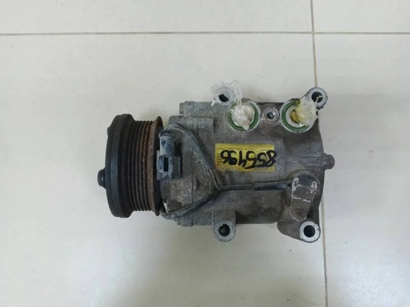 Компрессор системы кондиционирования Ford Fiesta (MK5) 2002-2008