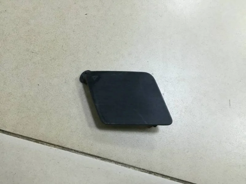 Заглушка буксировочного крюка BMW 5-series F10/F11 2009-2016