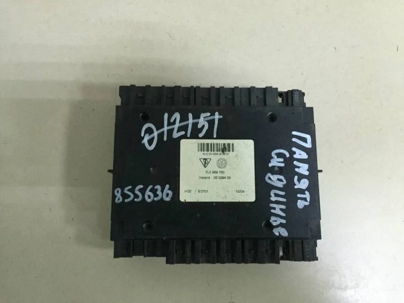 Блок электронный Volkswagen Touareg (7L) 2002-2010