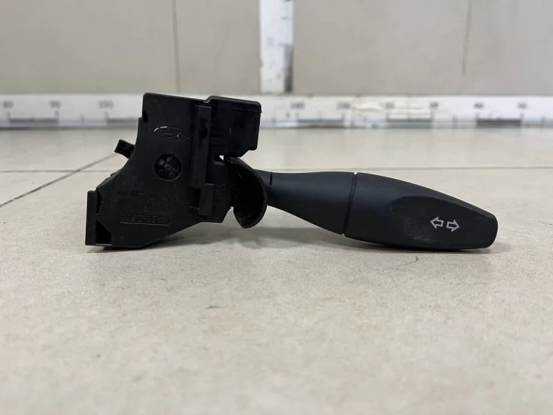 Переключатель поворотов подрулевой Ford Fusion (JU) 2002-2012