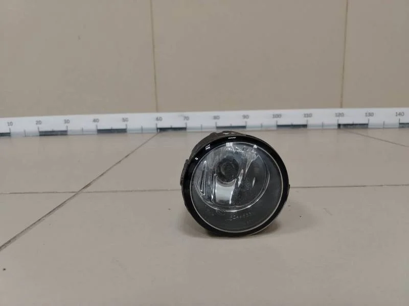 Фара противотуманная Nissan Tiida (C11) 2007-2014