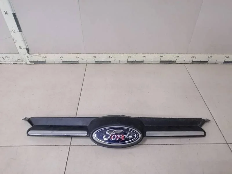 Решетка радиатора Ford Focus 3 2011>