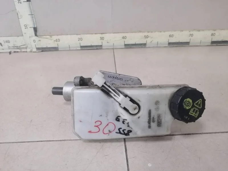 Цилиндр тормозной главный Volvo C30 (MK) 2006-2013