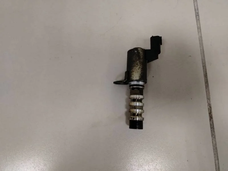 Клапан электромагн. изменения фаз ГРМ Nissan Tiida (C11) 2007-2014