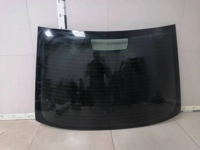 Стекло заднее Ford Mondeo 3 2000-2007