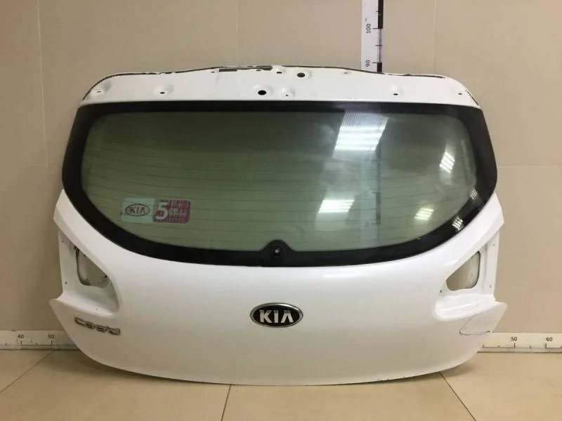 Дверь багажника со стеклом Kia Ceed (JD) 2012-2018
