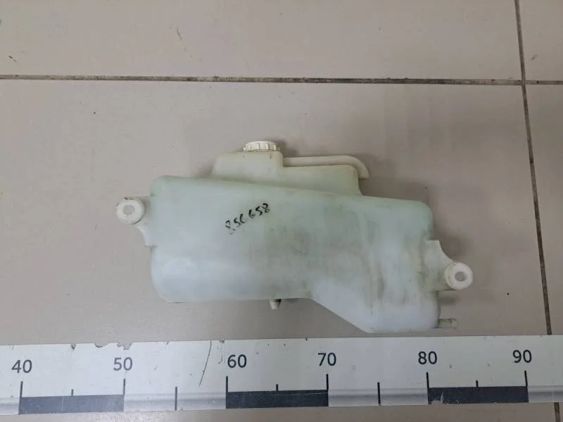 Бачок расширительный Mitsubishi L200 (KB) 2006-2016