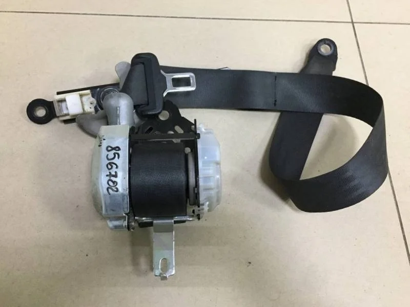 Ремень безопасности с пиропатроном Kia Ceed (JD) 2012-2018