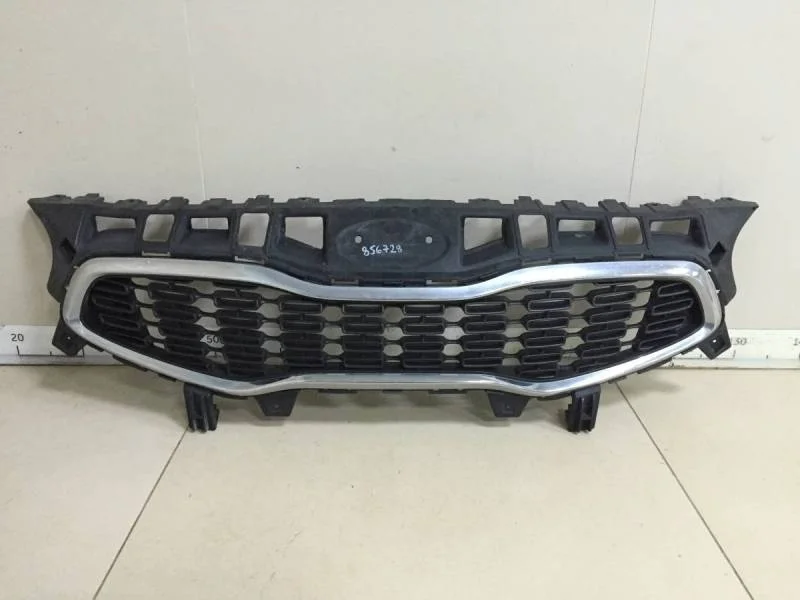 Решетка радиатора Kia Ceed (JD) 2012-2018