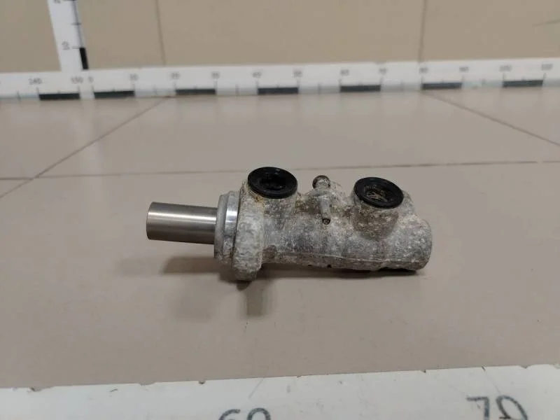 Цилиндр тормозной главный Hyundai Solaris 2010-2017
