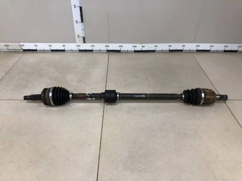 Полуось передняя правая Kia Ceed (JD) 2012-2018