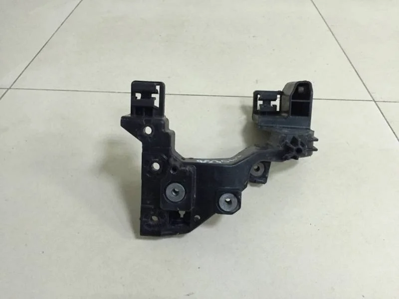 Кронштейн фар левый Kia Ceed (JD) 2012-2018