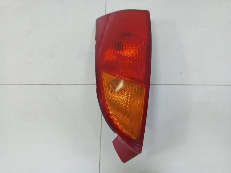 Фонарь задний левый Ford Focus 1 1998-2004
