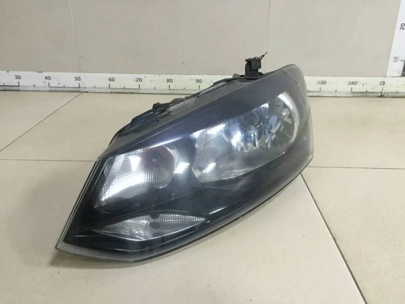 Фара левая Volkswagen Polo (Sed RUS) 2011>