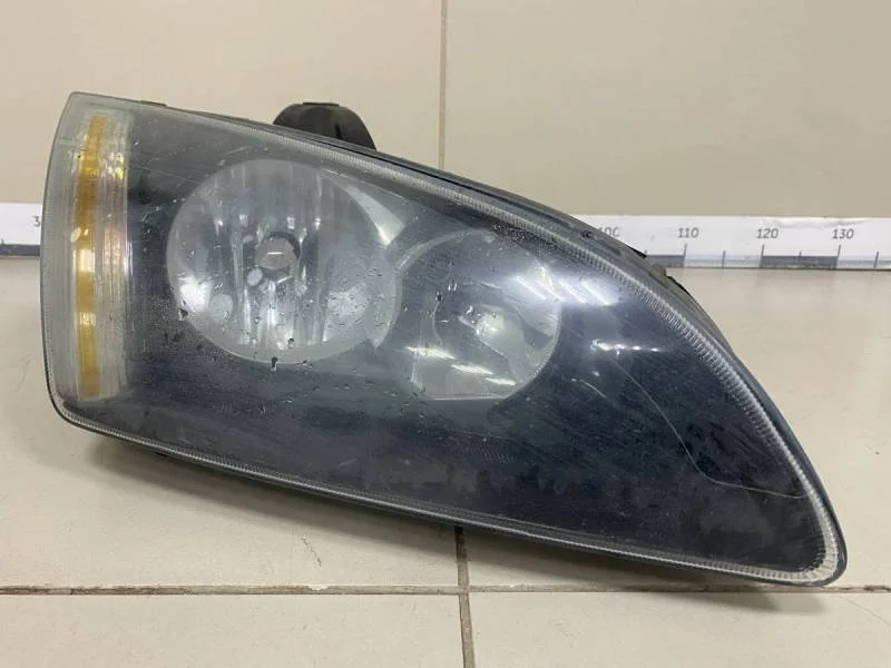 Фара правая Ford Focus 2 (DA) 2005-2008