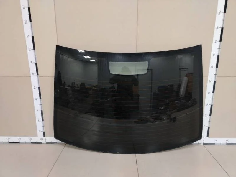 Стекло заднее Ford Focus 2 (DA) 2005-2008