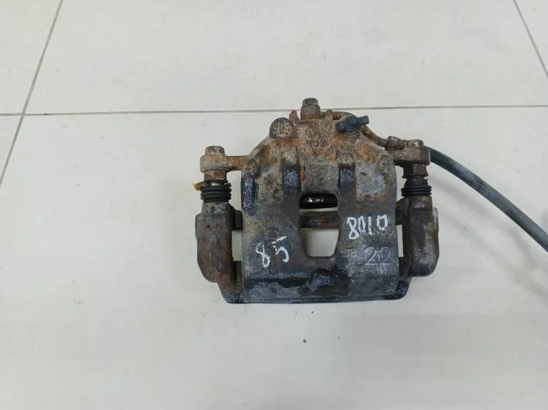 Суппорт передний левый Hyundai Solaris 2010-2017