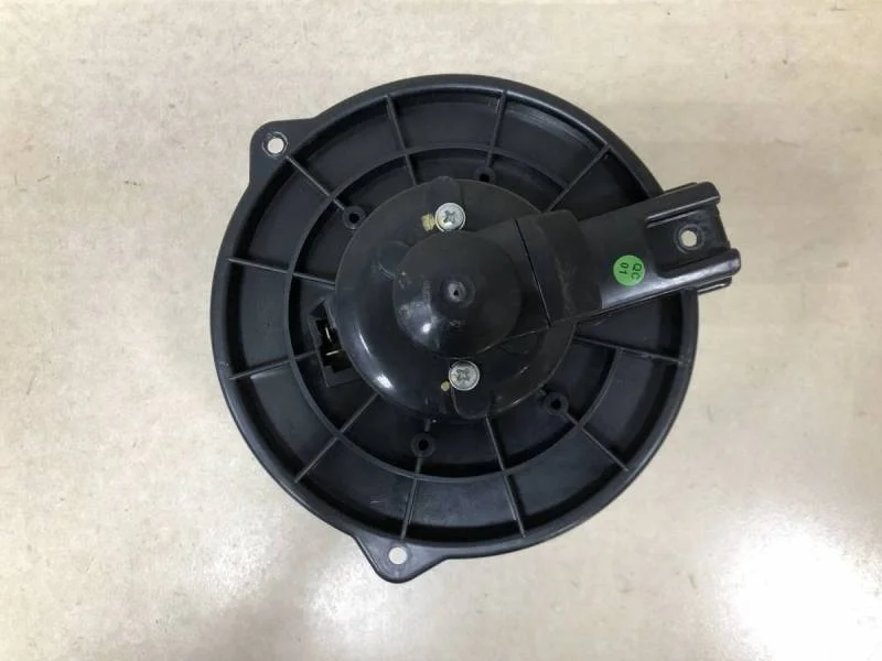 Моторчик отопителя Toyota Rav 4 (A20) 2000-2005