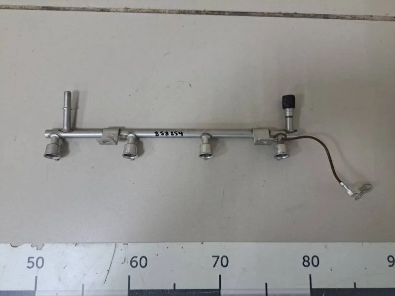 Рейка топливная (рампа) Opel Mokka 2012>