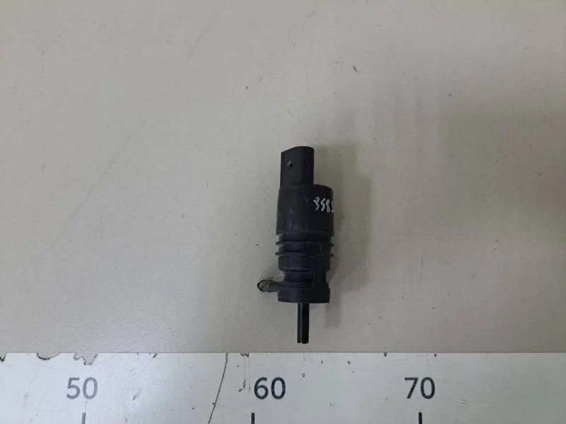 Насос омывателя Volkswagen Polo (Sed RUS) 2011>