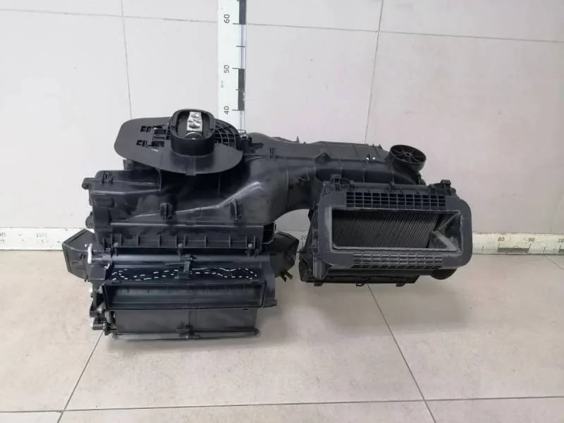 Корпус отопителя Skoda Octavia (A7) 2013>