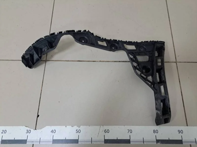 Кронштейн заднего бампера правый Volkswagen Polo (Sed RUS) 2011>