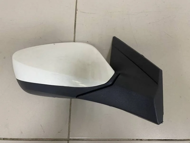 Зеркало правое электрическое Hyundai Solaris 2010-2017