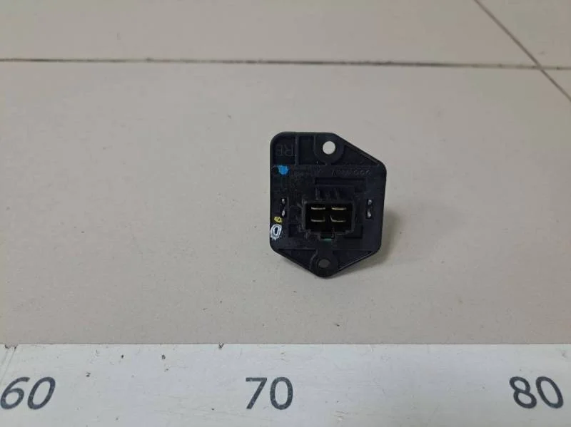 Резистор отопителя Hyundai Solaris 2010-2017