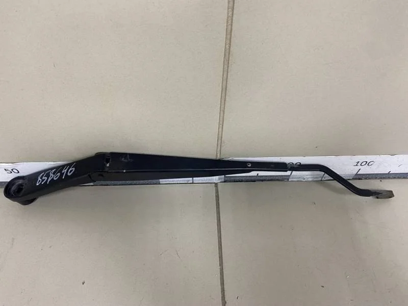 Поводок стеклоочистителя передний правый Hyundai Solaris 2010-2017