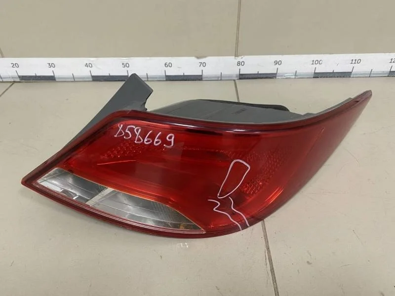 Фонарь задний правый Hyundai Solaris 2010-2017
