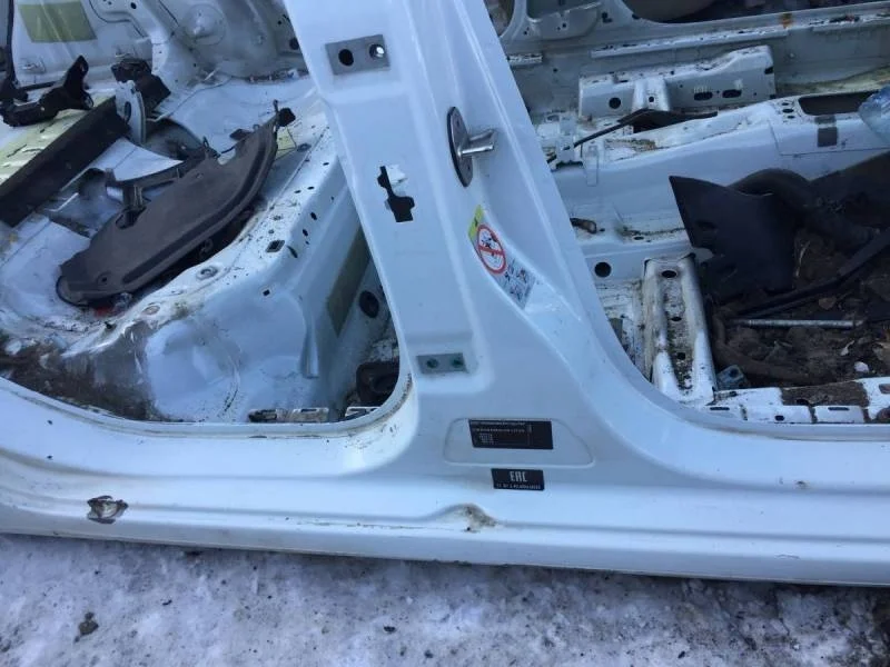 Порог со стойкой правый Skoda Octavia (A7) 2013>