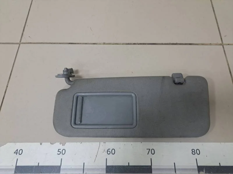 Козырек солнцезащитный (внутри) Hyundai Solaris 2010-2017