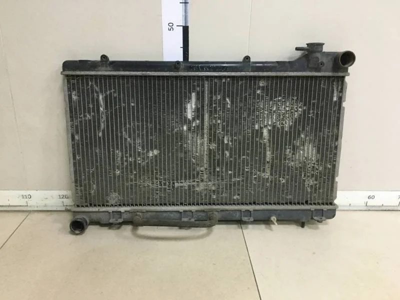 Радиатор охлаждения двигателя Subaru Impreza (G10) 1996-2000