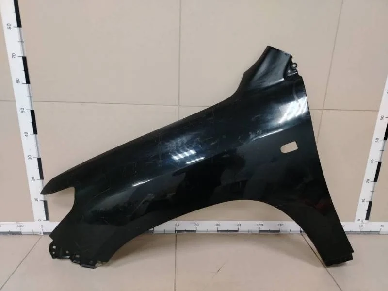 Крыло переднее левое Toyota Land Cruiser (J200) 2007-2015