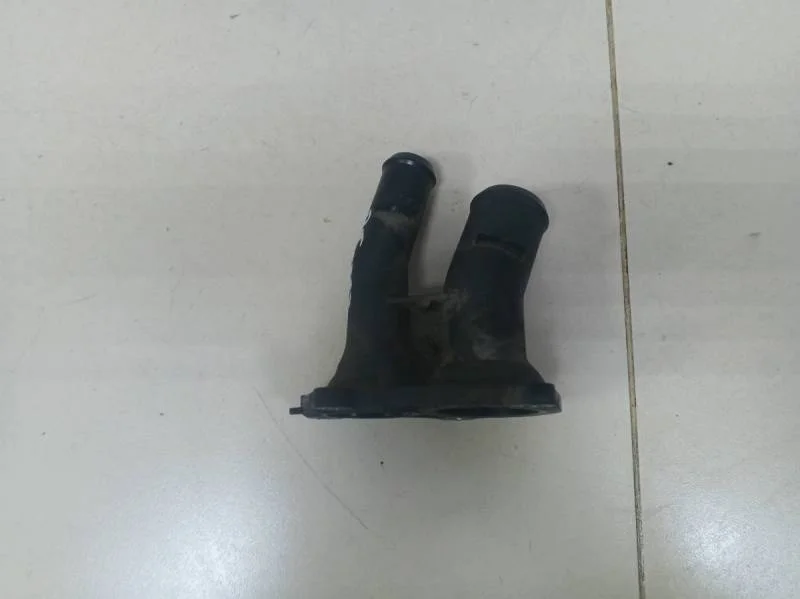 Крышка термостата Ford Fusion (JU) 2002-2012