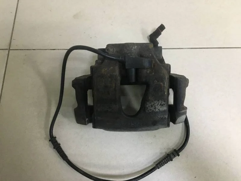 Суппорт задний правый Mercedes-Benz E-Class (W210) 1995-2002