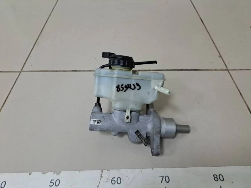 Цилиндр тормозной главный Skoda Octavia (A5 1Z-) 2004-2013