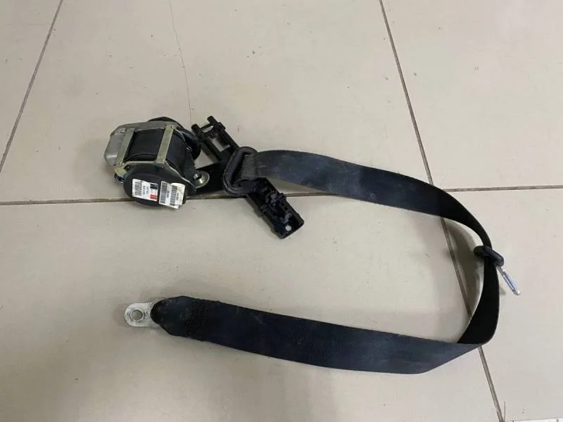 Ремень безопасности с пиропатроном Skoda Octavia (A5 1Z-) 2004-2013