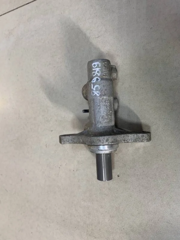 Цилиндр тормозной главный Kia Rio 3 (UB) 2011-2017